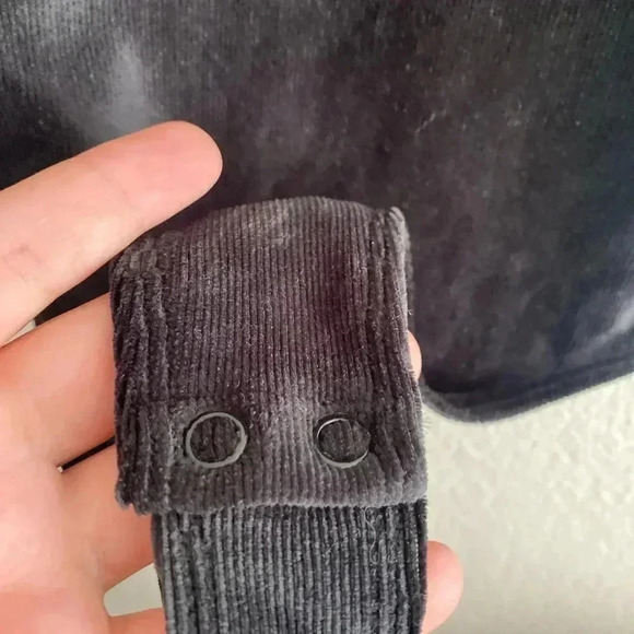 🆕 Colsie Velvet/Ribbed Body Suit 🆕 - Picture 5 of 12